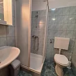 Zupnijski Apartmaji Appartamento *