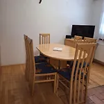 Апартаменты Zupnijski Apartmaji