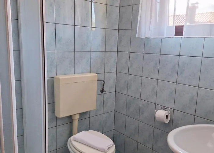 Zupnijski Apartmaji *