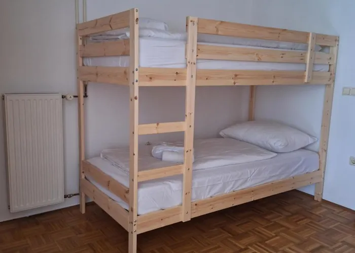 Zupnijski Apartmaji Apartamento *